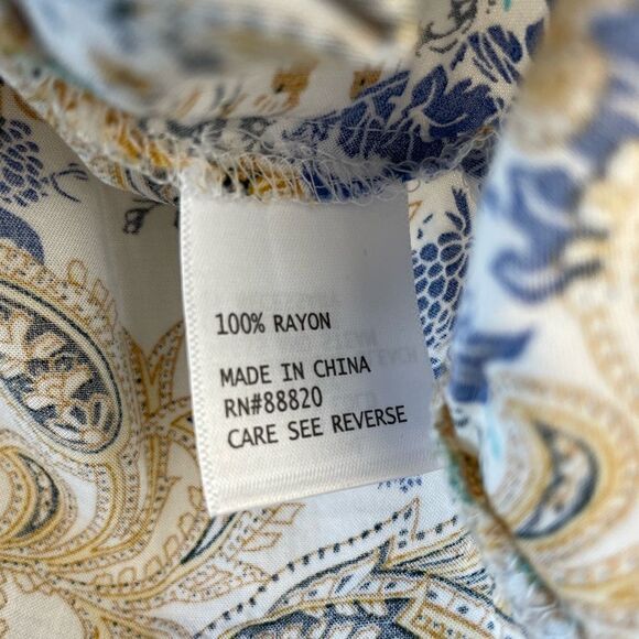 Rose & Rhyme Sleeveless V-Neck Top Size L EUC - Picture 6 of 6